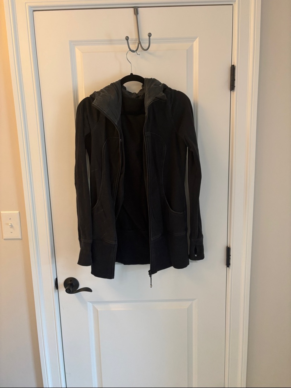 Black Hooded Zip sweatshirt
